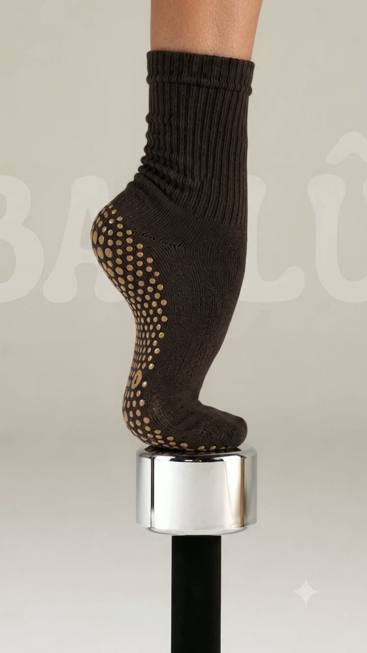 Close-up of the BALÛ Pilates sock grip sole